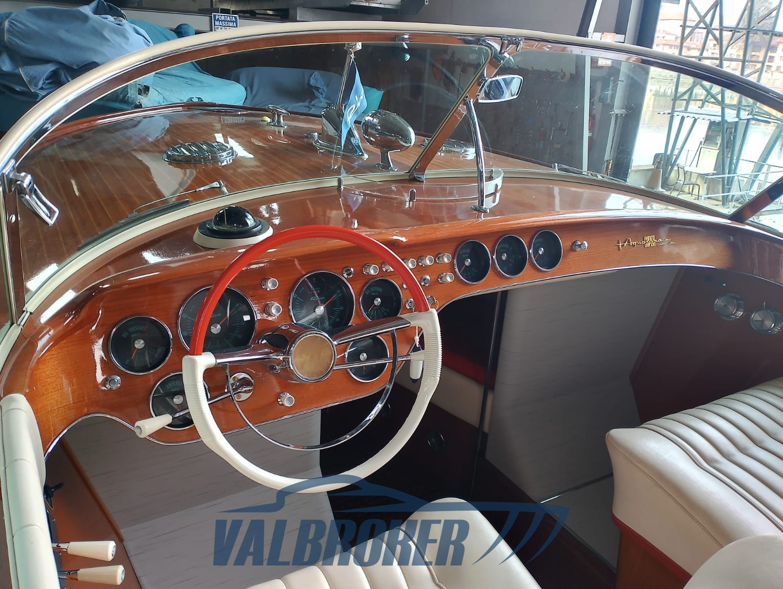 Riva Super Aquarama (12)
