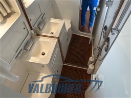 Magnum 53 1992 interni (13)