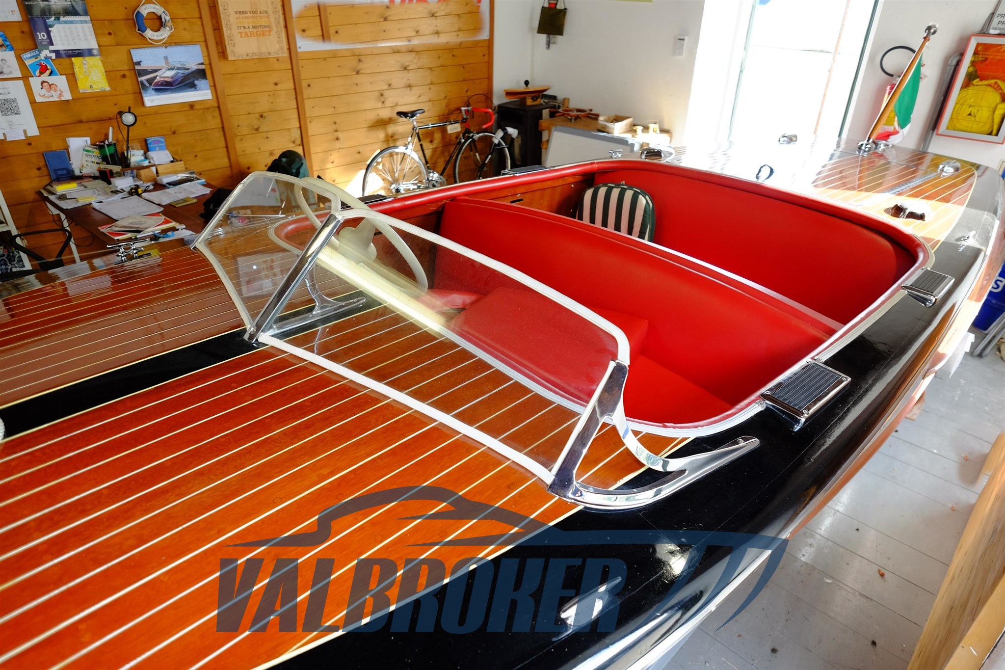 Chris Craft  (27)