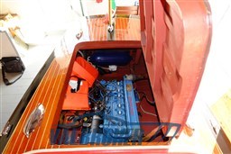 Chris Craft  (52)