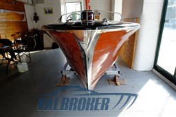 Chris Craft  (18)