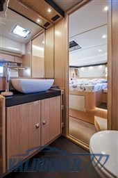 Bavaria 42 virtess interni (3)