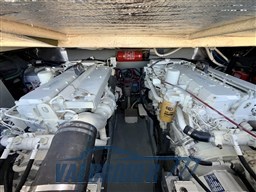 Sea ray 330 Amberjack Valbroker (23)