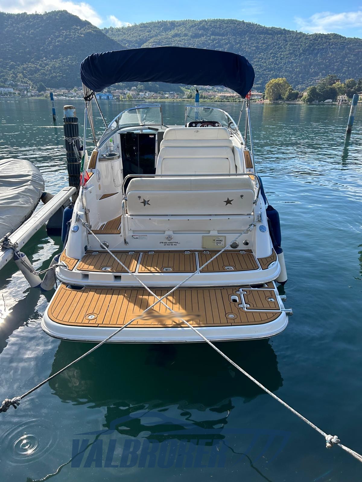 Regal 2665 2008 (23)