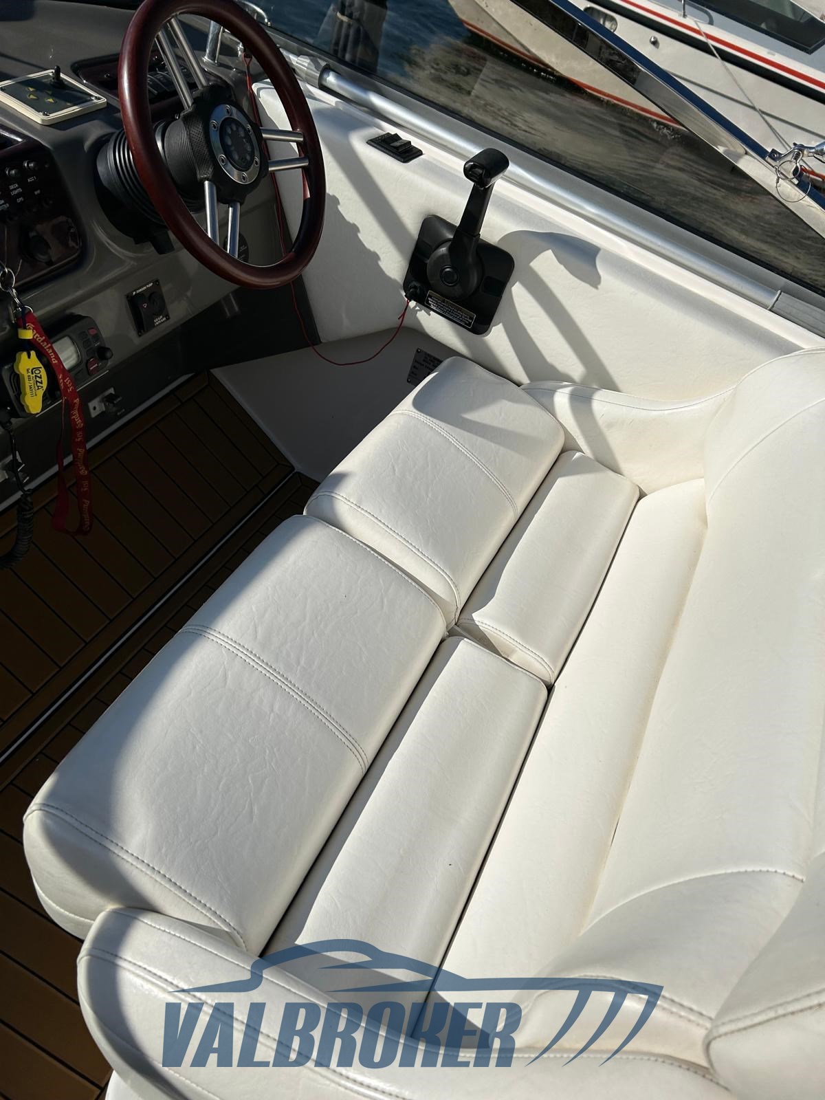 Regal 2665 2008 (22)