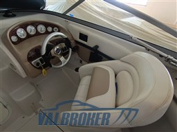 Four Winns 255 Sundowner (11)