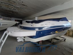 Four Winns 255 Sundowner (10)