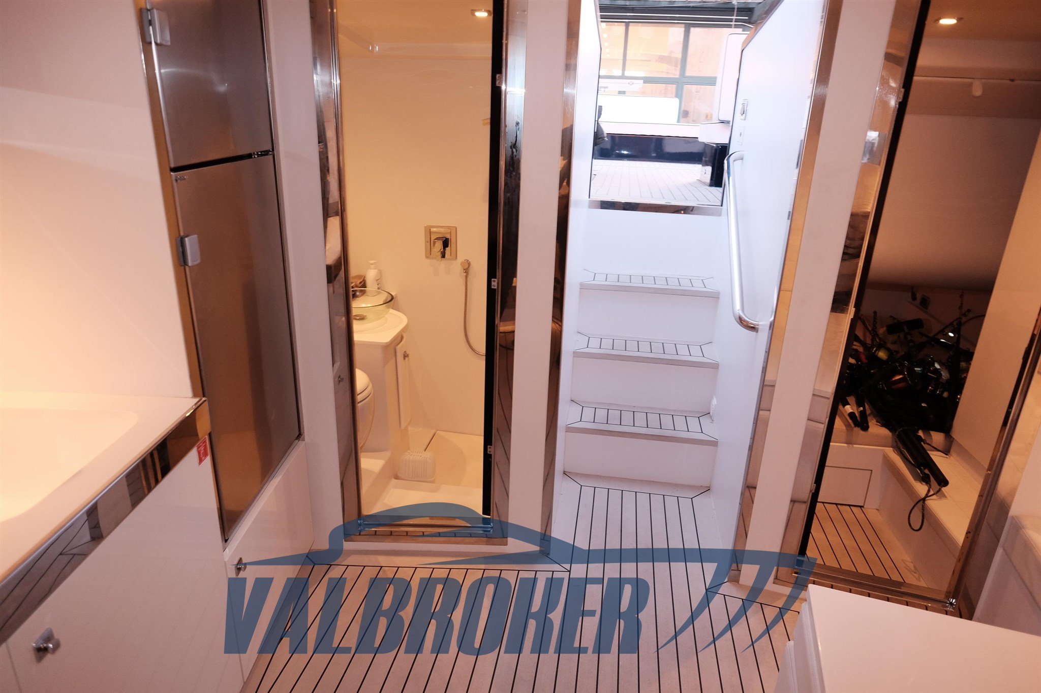 VanDutch 55 (213)
