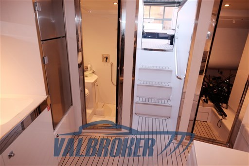 VanDutch 55 (213)