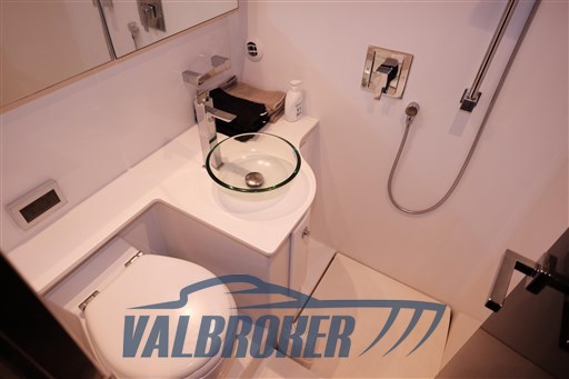 VanDutch 55 (221)