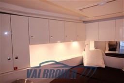 VanDutch 55 (147)