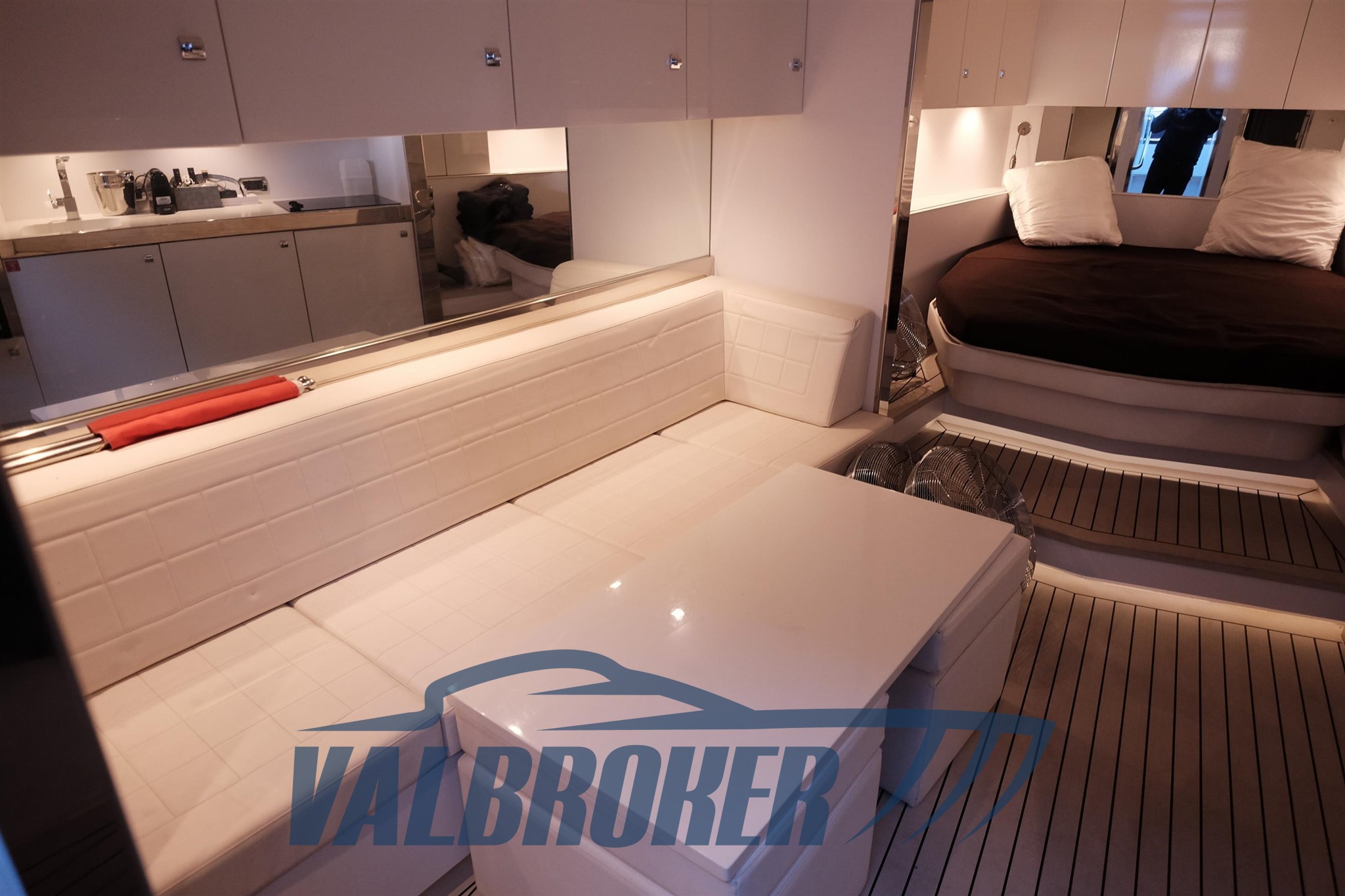 VanDutch 55 (135)
