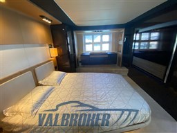 Azimut 77 s 2016 interni (2)