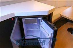 Fairline F33 2020 Valbroker (22)