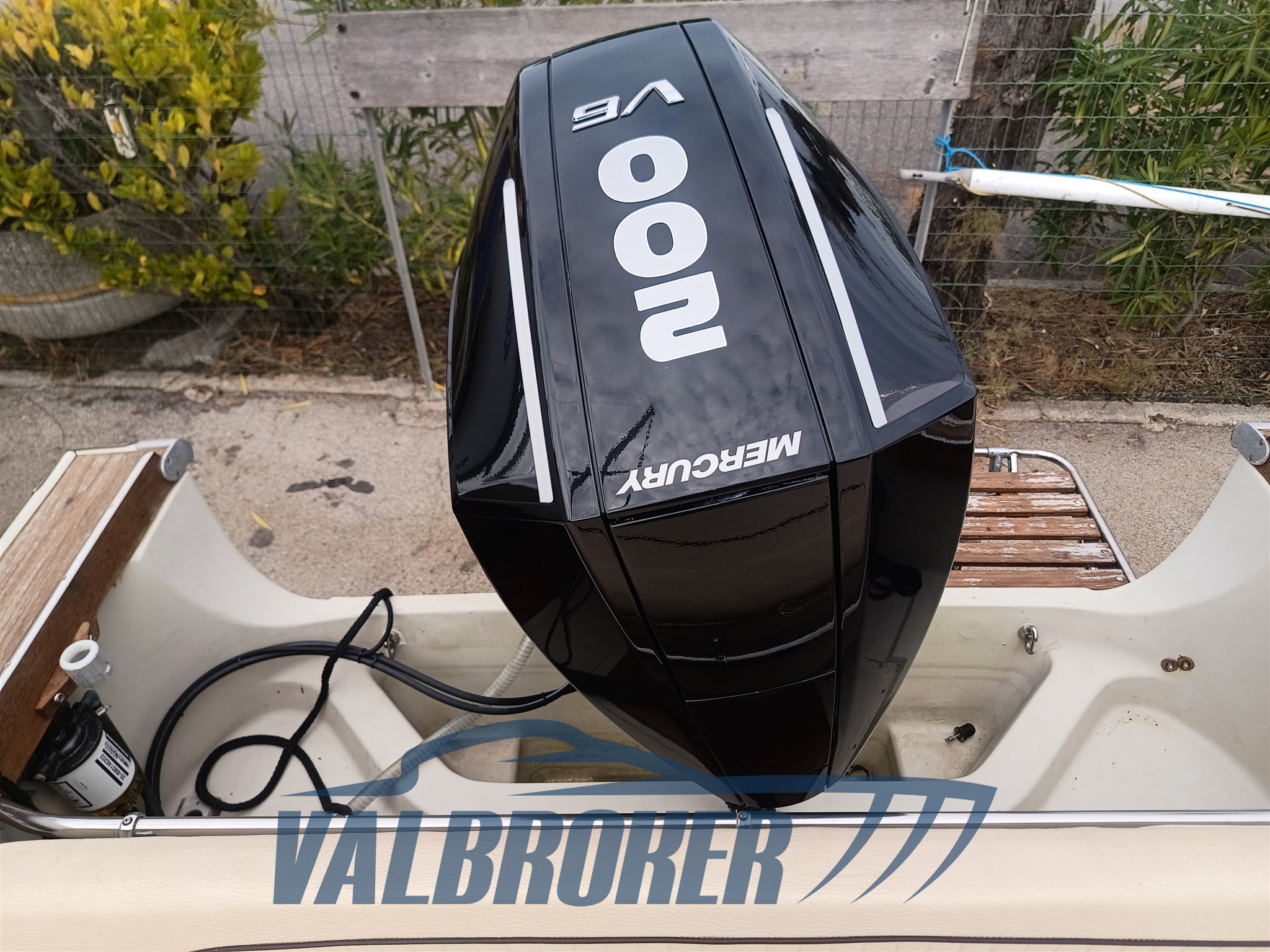 Boston Whaler 22 (45)