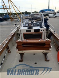 Boston Whaler 22 (47)