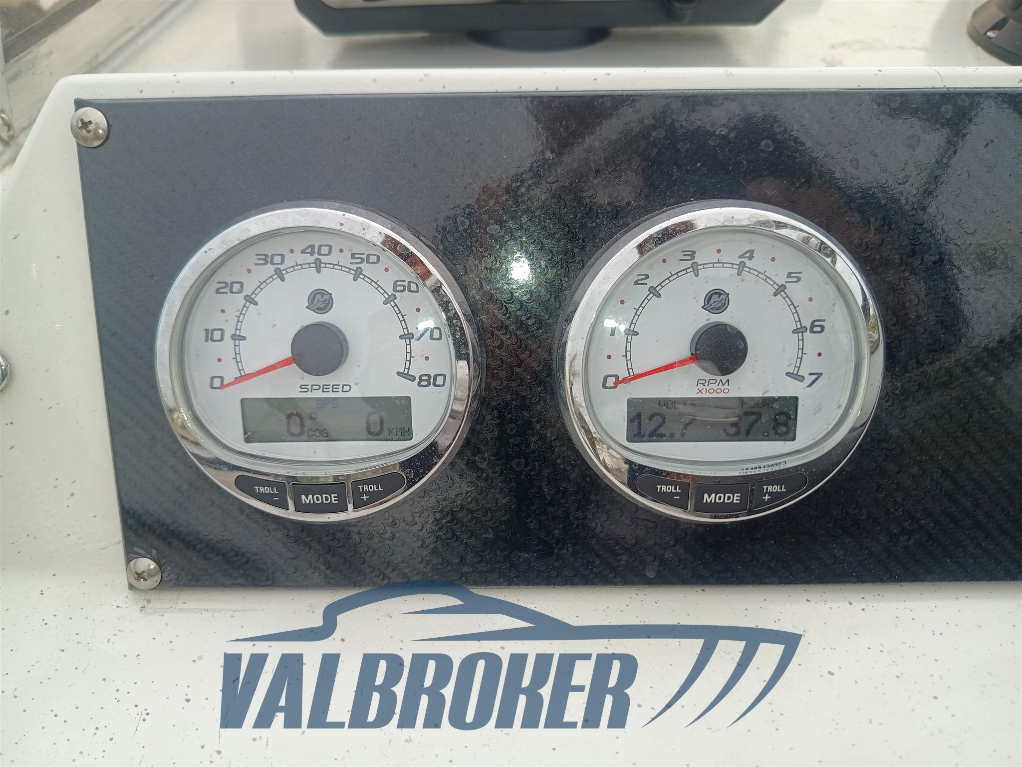 Boston Whaler 22 (21)