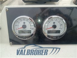 Boston Whaler 22 (21)