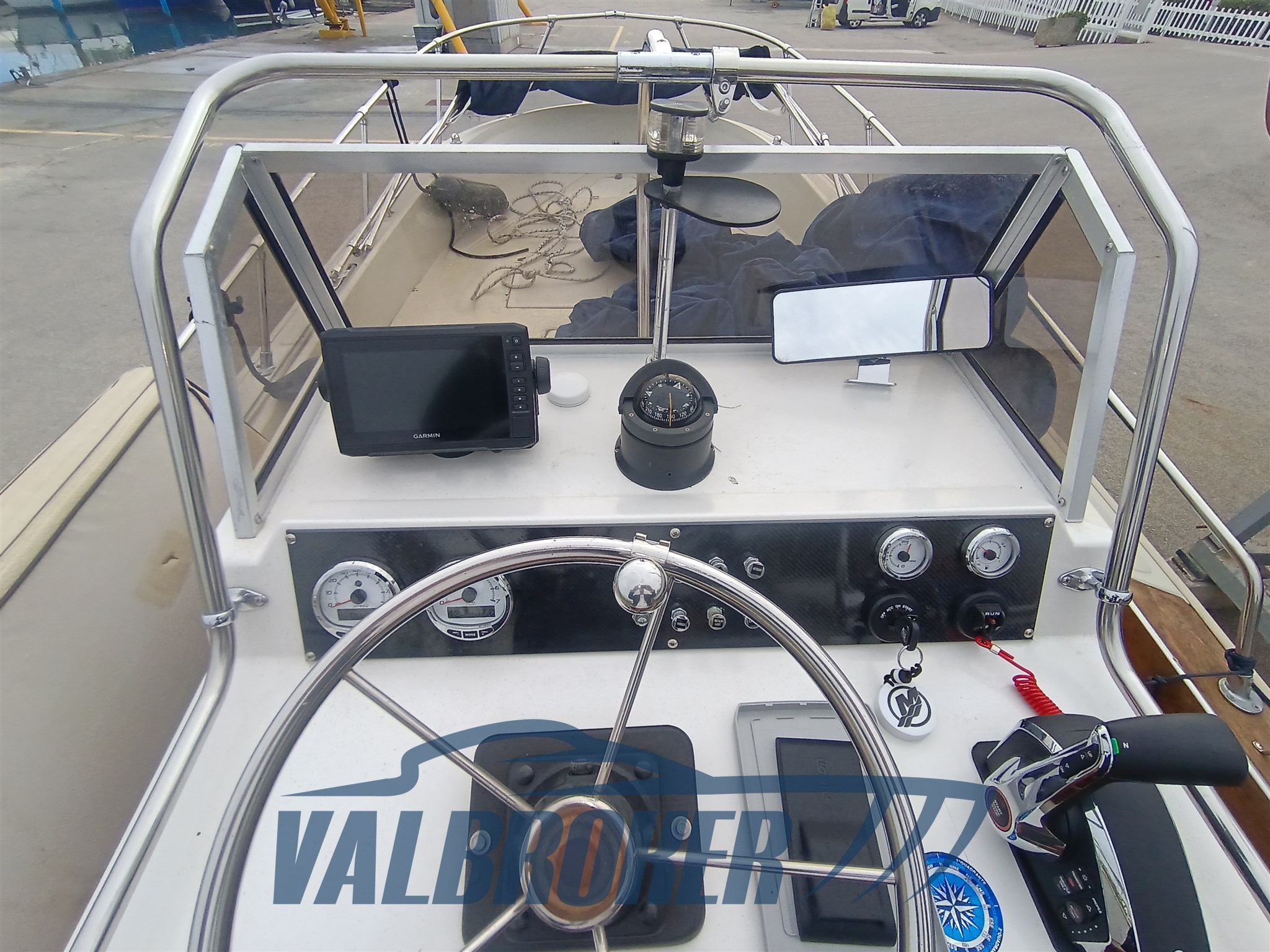 Boston Whaler 22 (23)