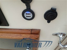 Boston Whaler 22 (44)
