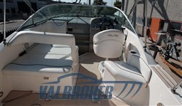 Sea Ray 255 Sundancer (14)