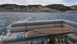 Beneteau 52 esterni (6)