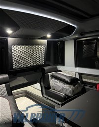 Axopar 900 brabus 2023 interni (1)