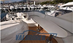Azimut 50 Fly Esterni (6)