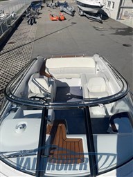 Windy 26 Kharma 2015 (3)