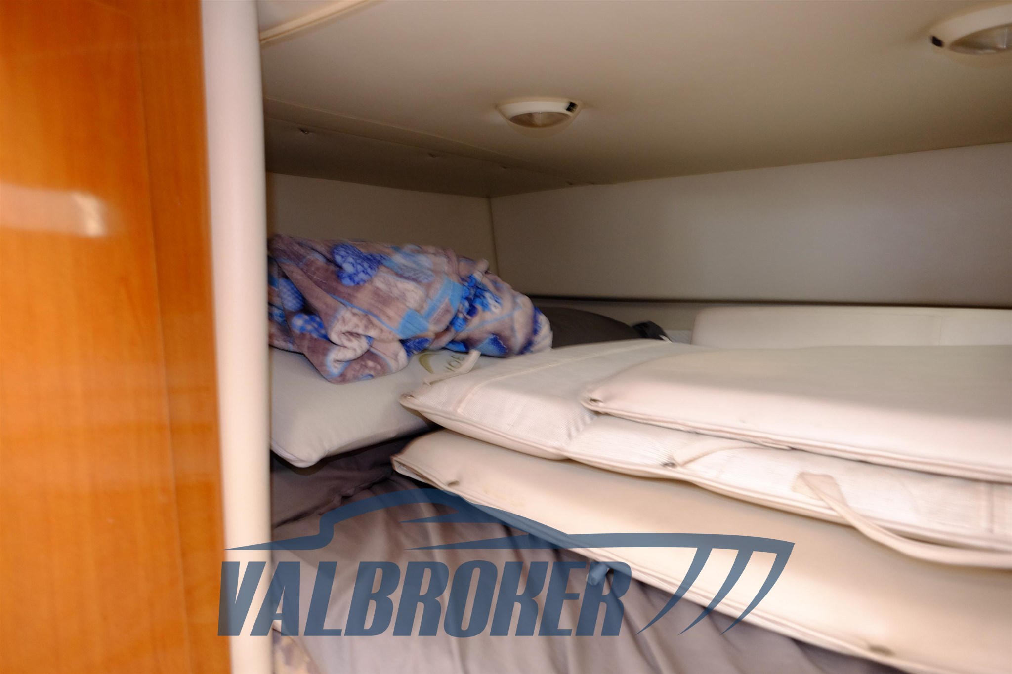 Four Winns 268 Valbroker (78)