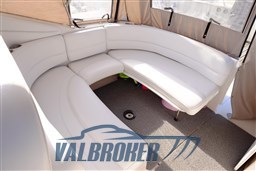 Four Winns 268 Valbroker (27).JPG