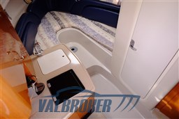 Four Winns 268 Valbroker (50).JPG