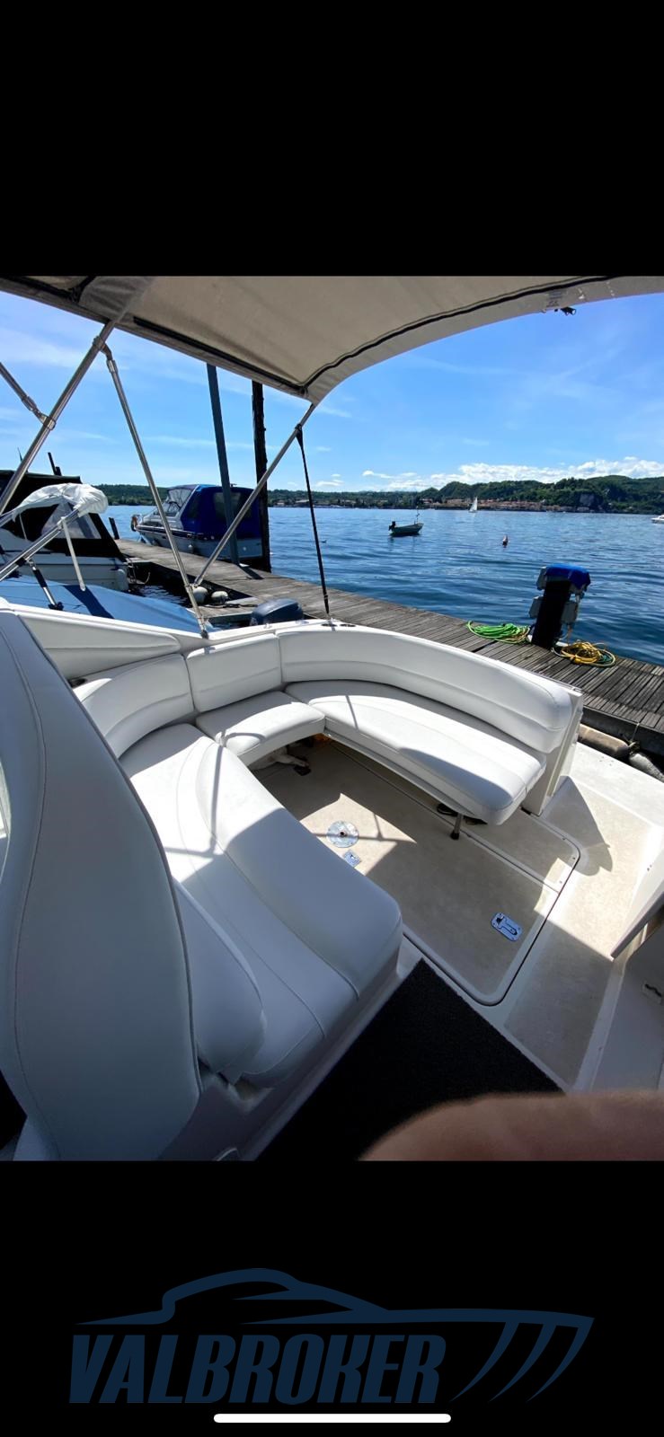 Four Winns 268 Vista Valbroker (23)