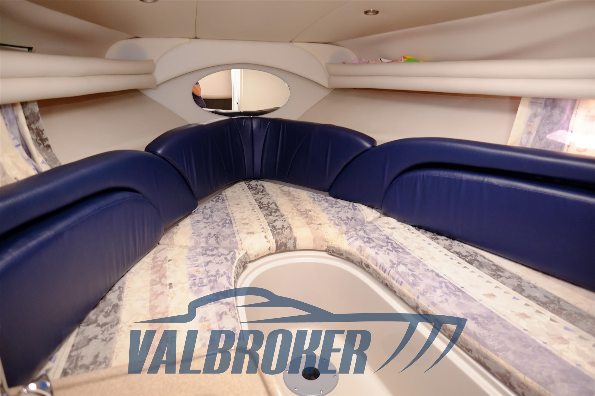 Four Winns 268 Valbroker (72).JPG