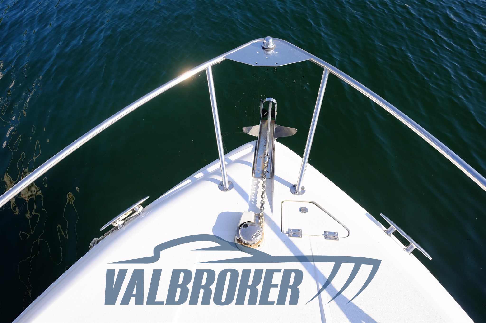 Four Winns 268 Valbroker (16).JPG
