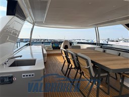 Absolute Navetta 70 2025 (4)