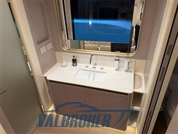 Absolute Navetta 70 2025 (25)