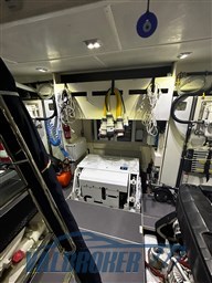 Absolute Navetta 70 2025 (38)