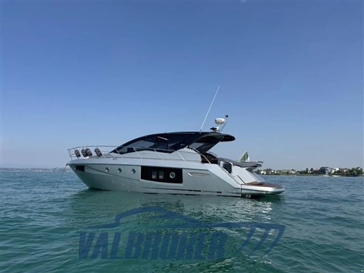 Cranchi M 44 HT 2021 (2)