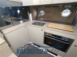 Cranchi m 44 garda interni (9)