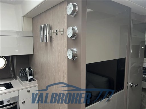Cranchi M 44 HT 2021 (16)