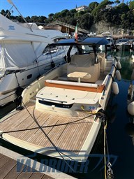 invictus 370 Valbroker esterni (3)