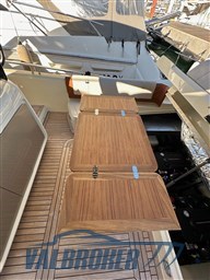 invictus 370 esterni (23)