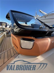 invictus 370 esterni (7)