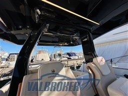 invictus 370 esterni (20)