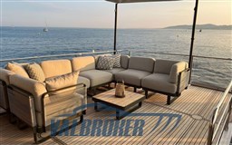 Absolute Navetta 68 (5)