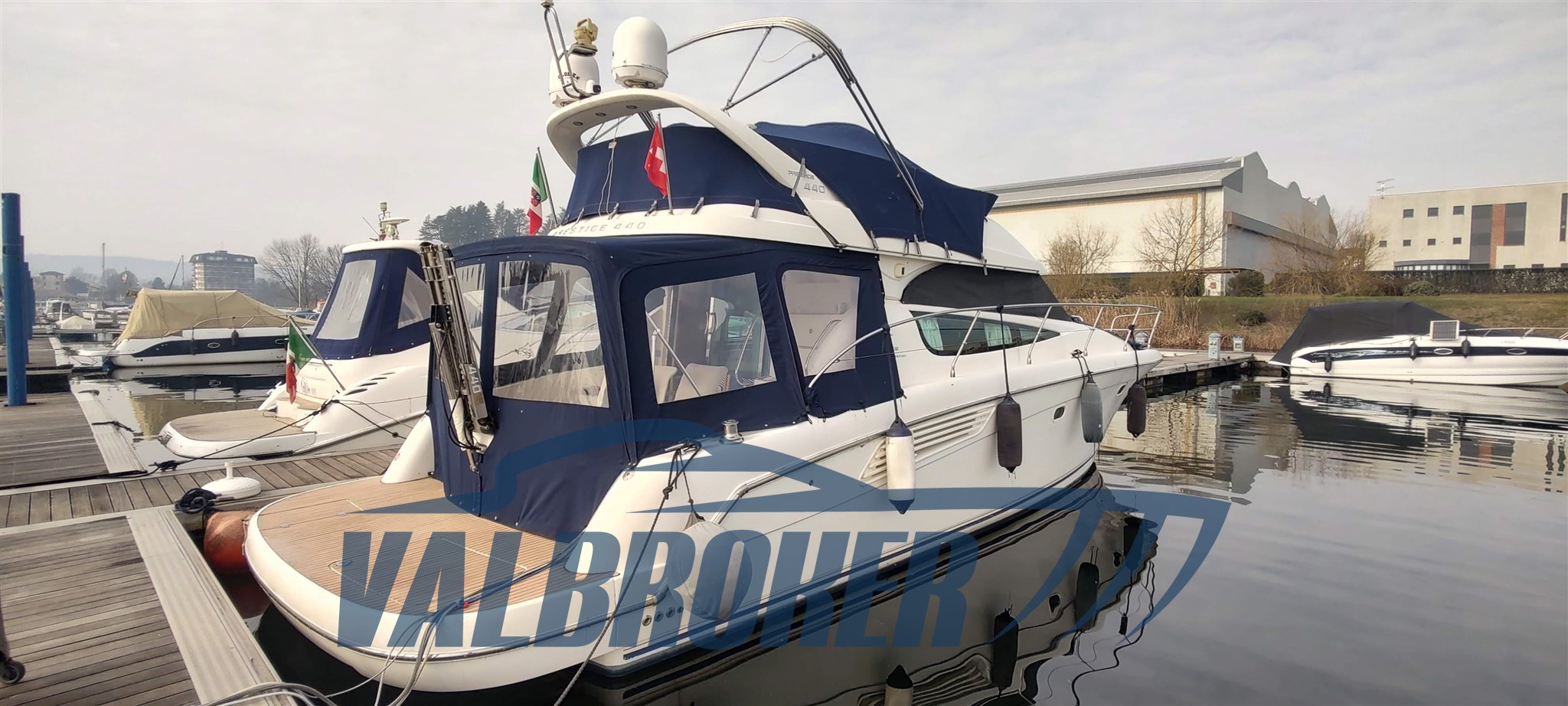 Jeanneau Prestige 42 esterni(6)