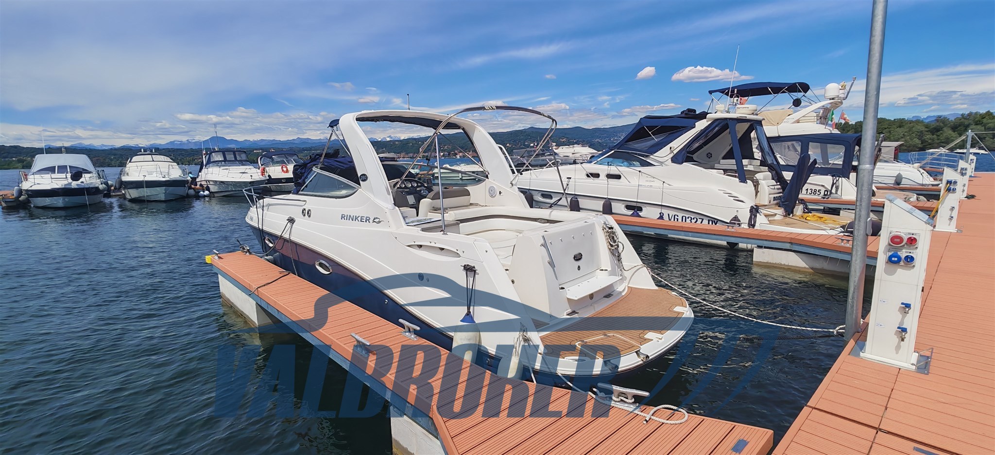 Rinker 280 2007 lago maggiore (4)