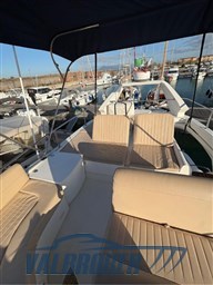 Sealine F 37 2007  (4)