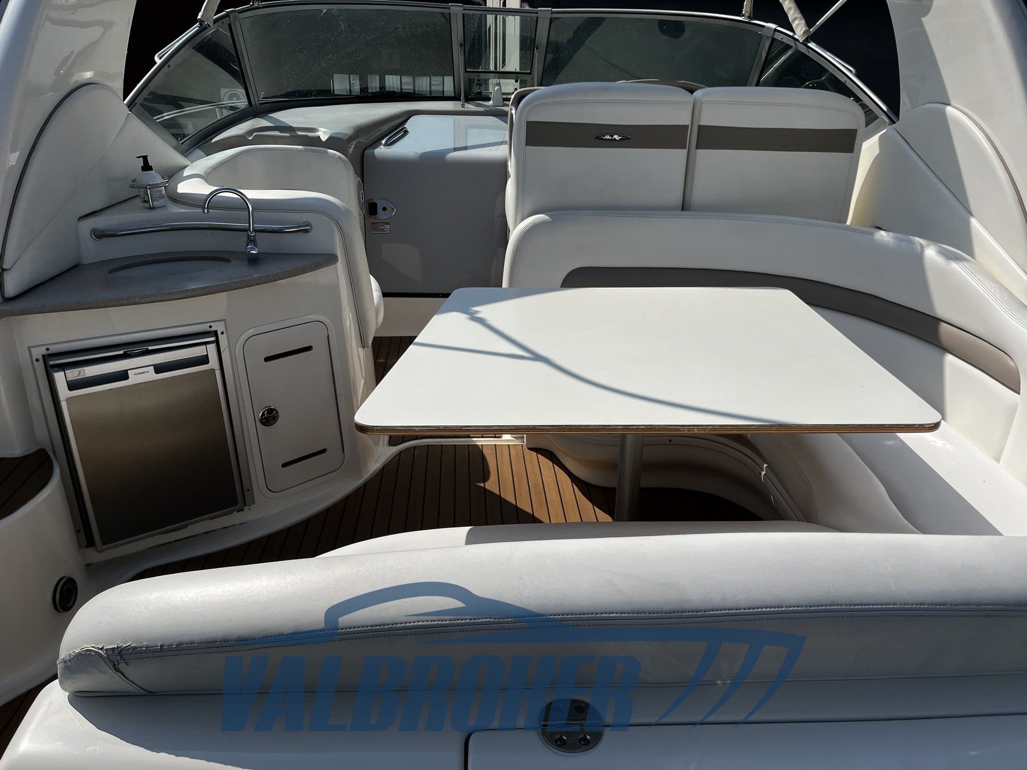 Sea Ray 355 2004 (13)